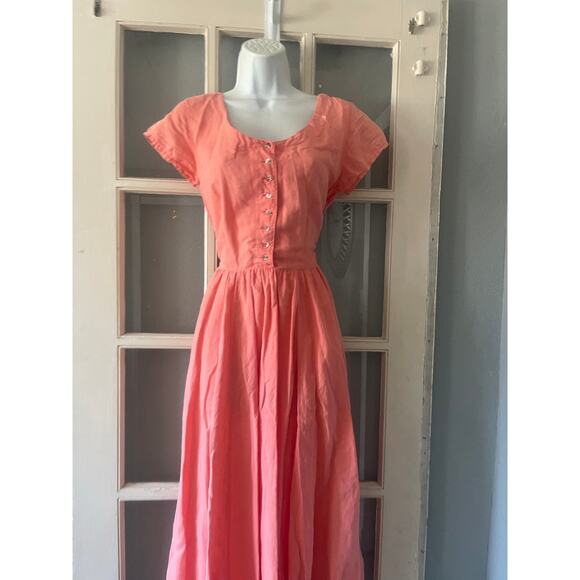 Sisley Dress - Picture 4 of 9